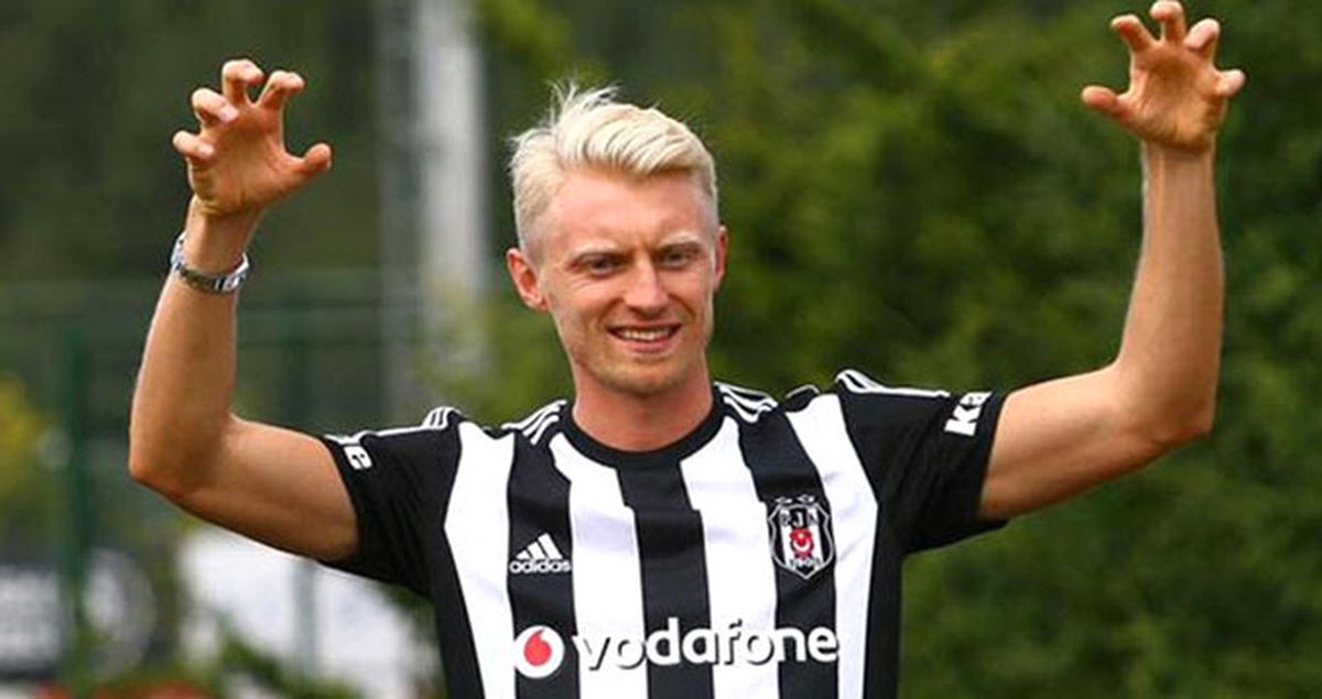 Cezalı Olan Beck'ten UEFA Maçı İçin Paylaşım: Ekip Üstesinden Gelecek