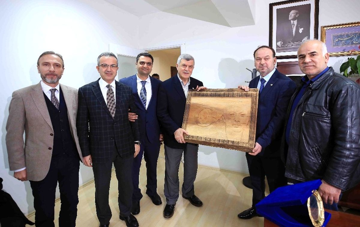 Başkan Karaosmanoğlu, Gebzeli Kerestecileri Ziyaret Etti