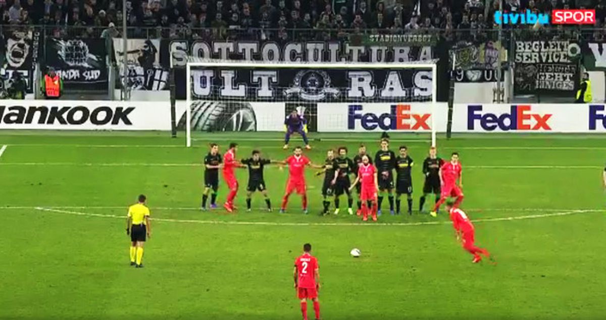 Avrupa Ligi'nde Fiorentina'nın Attığı Frikik Golü Maçın Önüne Geçti