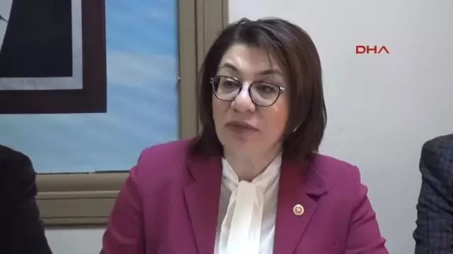 Manisa CHP'li Biçer'den Ak Partili Erdem ve Özdağ'a Fermuar Manisa CHP'li Biçer'den Ak Partili Erdem ve Özdağ'a Fermuar