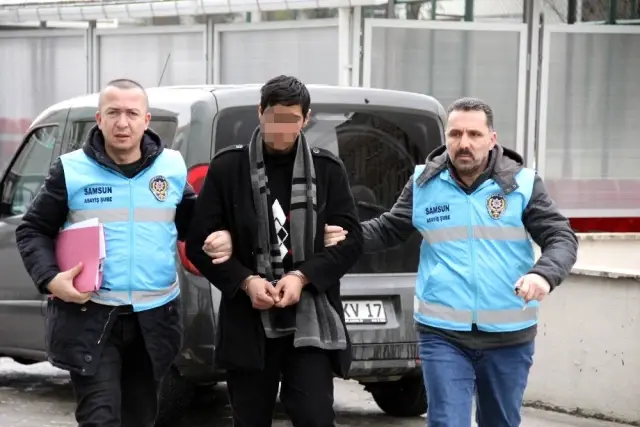 Samsun'da Bıçakla Yaralama