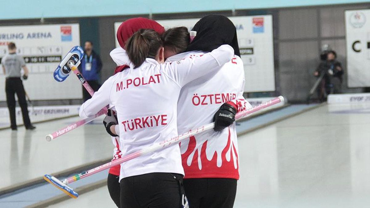 Türkiye, Curlingde Kızlarda Finale Çıktı