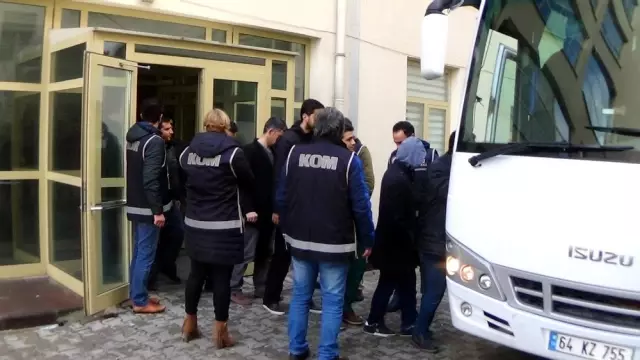 Uşak'taki Fetö/pdy Operasyonunda 9 Tutuklama