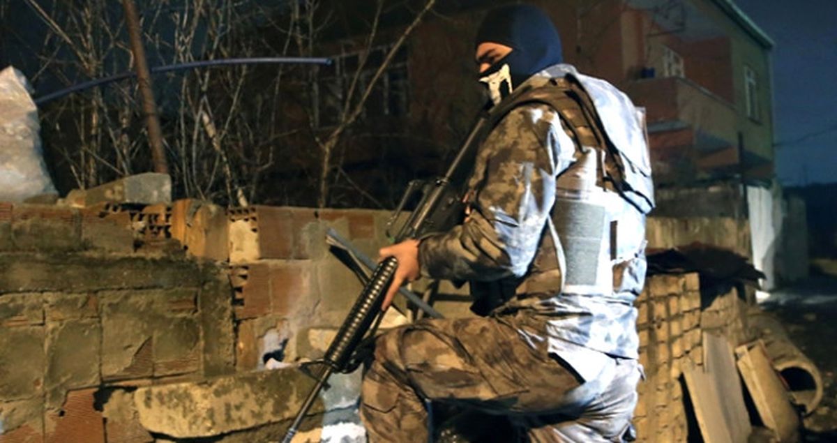 81 İlde 4767 Adrese Operasyon: 1873 Gözaltı