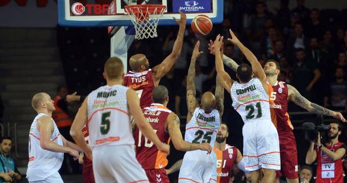 Basketbol Türkiye Kupası'nda Banvit, Galatasaray'ı Eledi ve Finale Çıktı