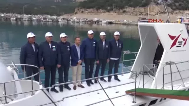 Antalya Turistik Denizaltı, Ilk Dalışını Gerçekleştirdi