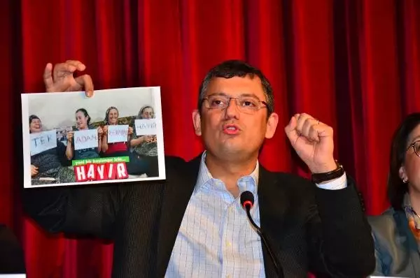 CHP'li Özel'den AK Parti ve Bahçeli'yi Eleştirisi CHP'li Özel'den AK Parti ve Bahçeli'yi Eleştirisi
