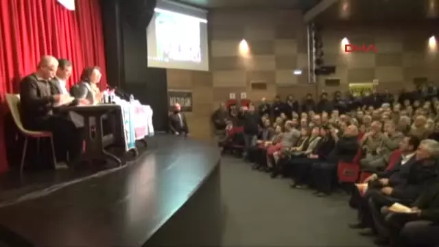 Manisa CHP'li Özel'den AK Parti ve Bahçeli Eleştirisi Manisa CHP'li Özel'den AK Parti ve Bahçeli Eleştirisi