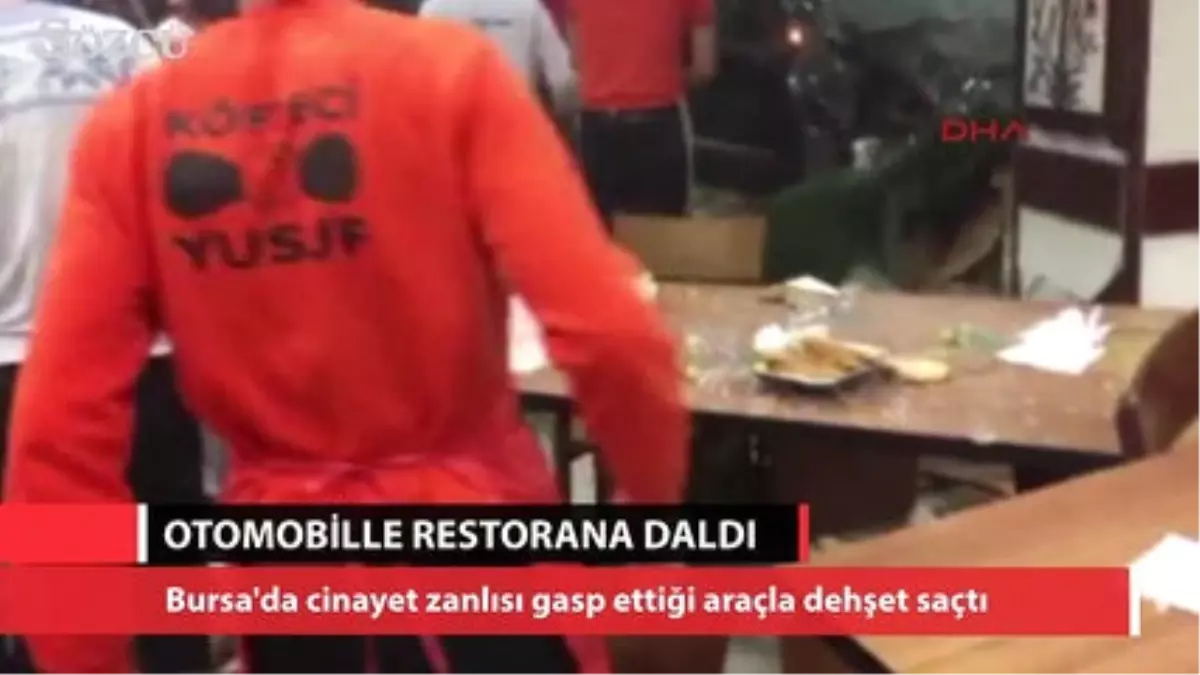 Otomobille Restoran Daldı Dehşet Saçtı