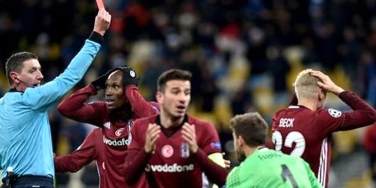 Beşiktaş'ı Katleden Hakeme Şok!