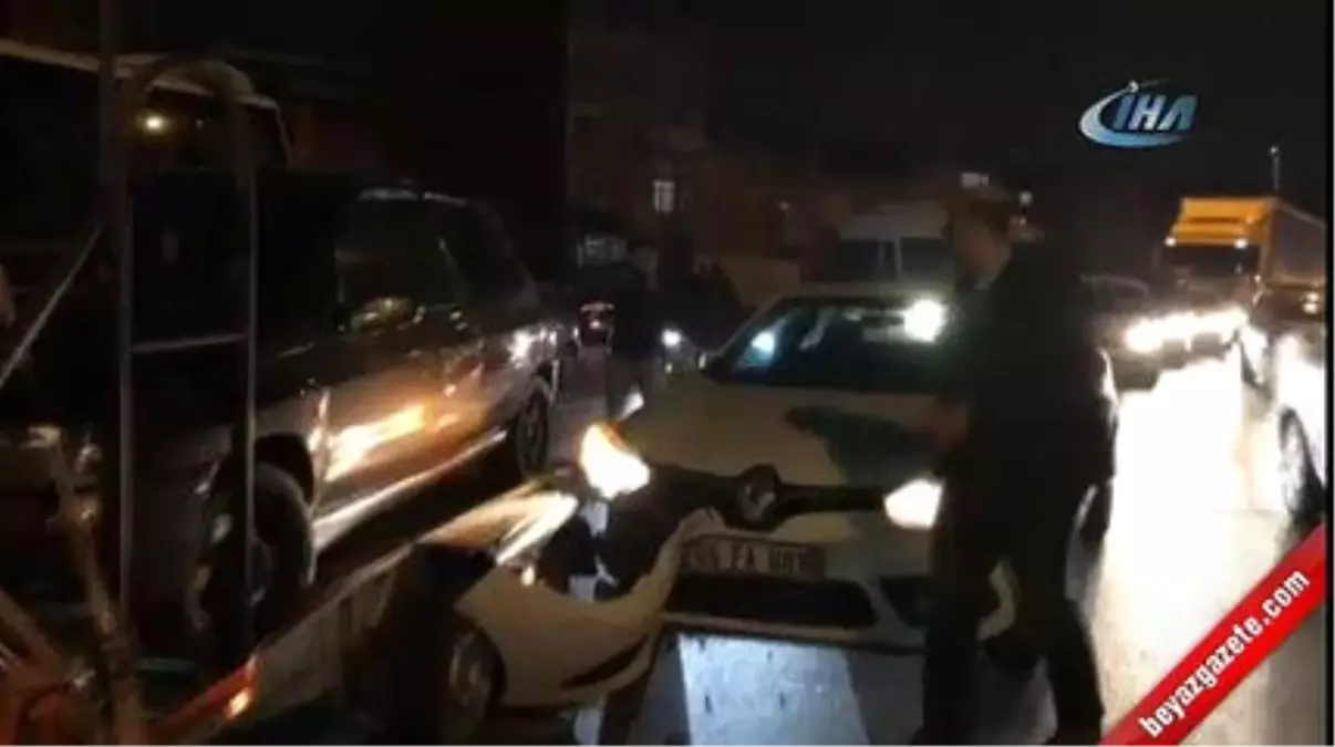 Doğukan Manço'ya Kaza Şoku