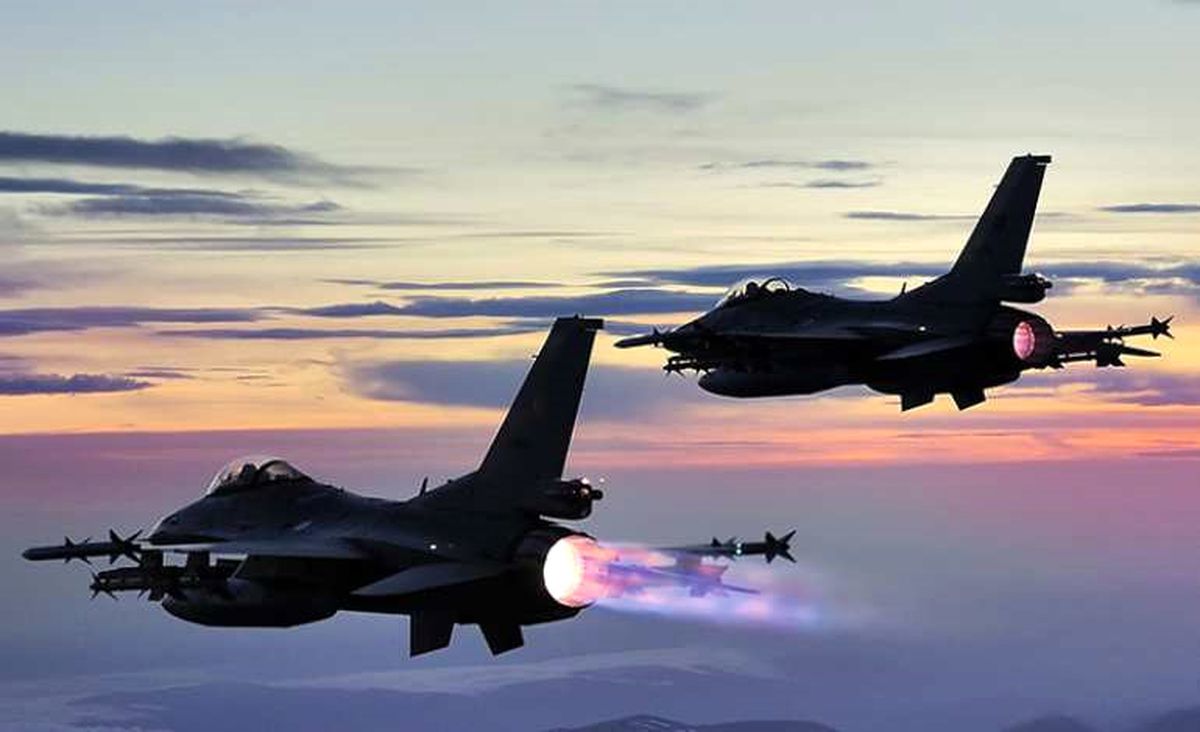 Türk Jetleri Anlık İstihbaratla Havalandı, Mağara Girişindeki 11 Terörist Öldürüldü