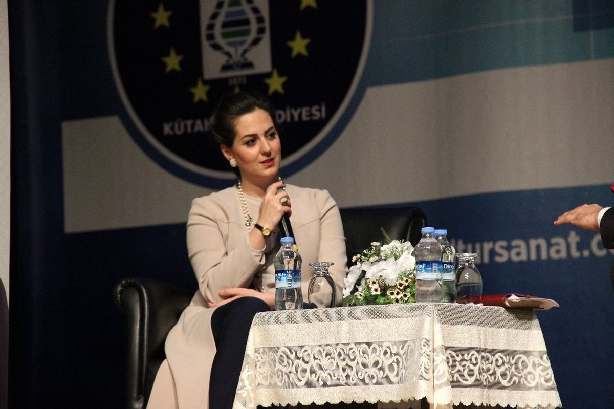 2. Abdülhamid Han'ın 5. Kuşak Torunu Nilhan Osmanoğlu;