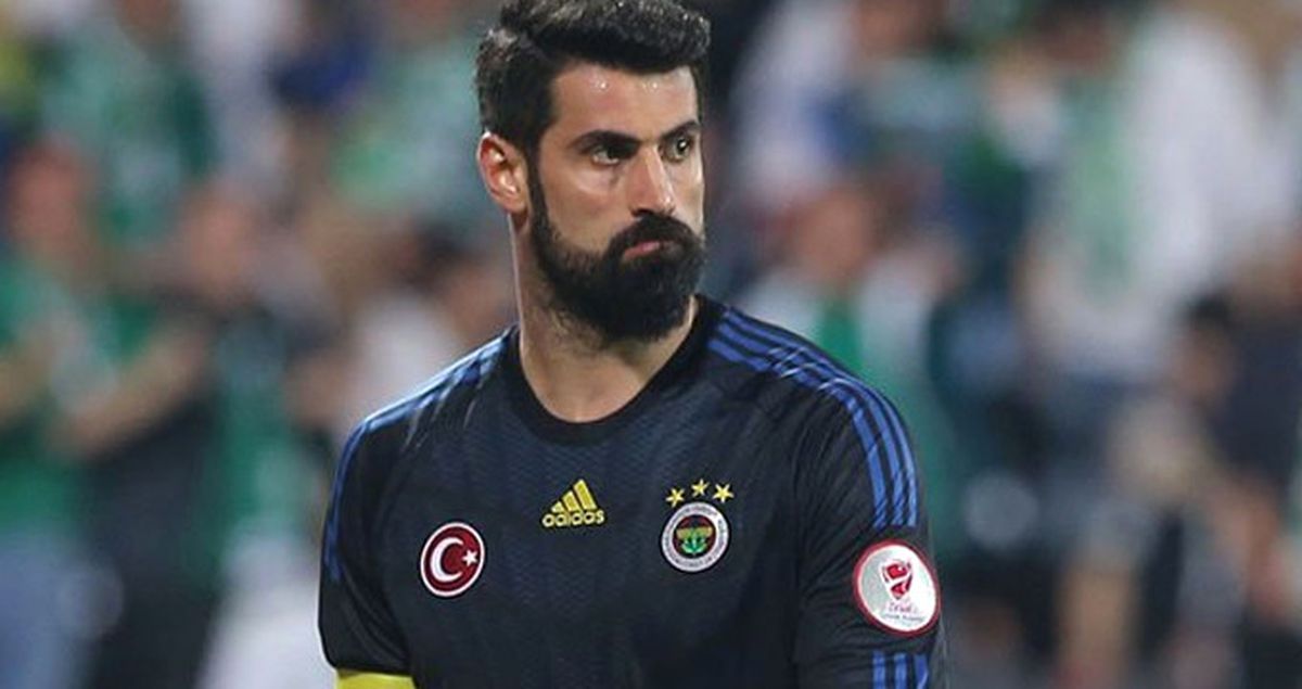 Fenerbahçe, Volkan Demirel'le Sezon Sonunda Yollarını Ayıracak