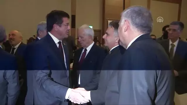 Zeybekci: ’Dünyayı Yeniden Yapılandıran Ülkelerden Biri Olmak Zorundayız’