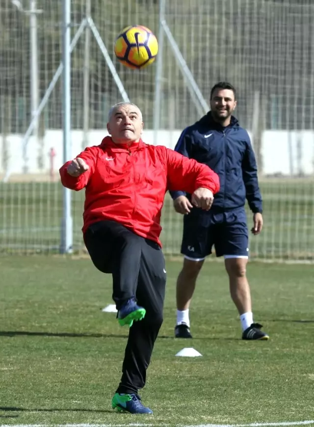 Antalyaspor'a 'Tatlı' Morali