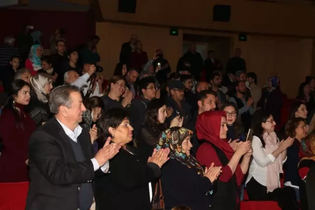 İsmail Baha Sürelsan Konservatuvarı 'Adanmış Ömürler İçin' Etkinliği Düzenledi İsmail Baha Sürelsan Konservatuvarı 'Adanmış Ömürler İçin' Etkinliği Düzenledi