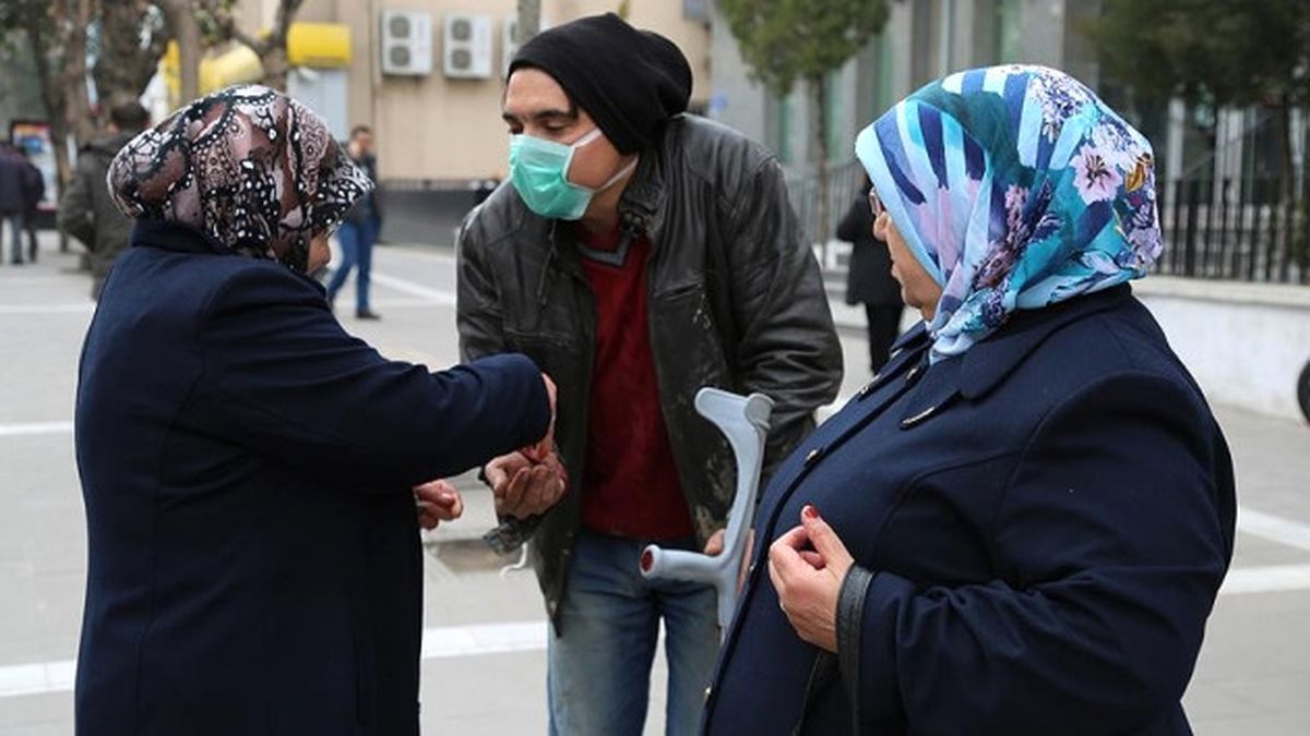 Uşak'ta Dilenci Gibi Davranan Zabıta 10 Dakikada 80 Lira Topladı