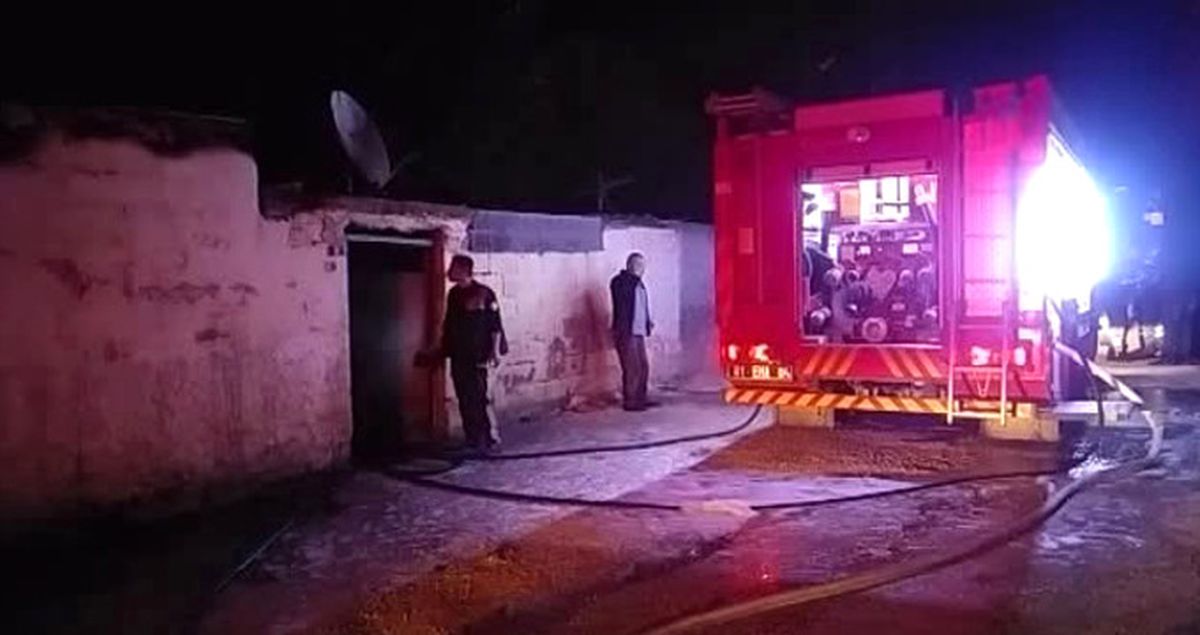 Adana'da Bir Evde Başlayan Yangında 2 Çocuk Hayatını Kaybetti
