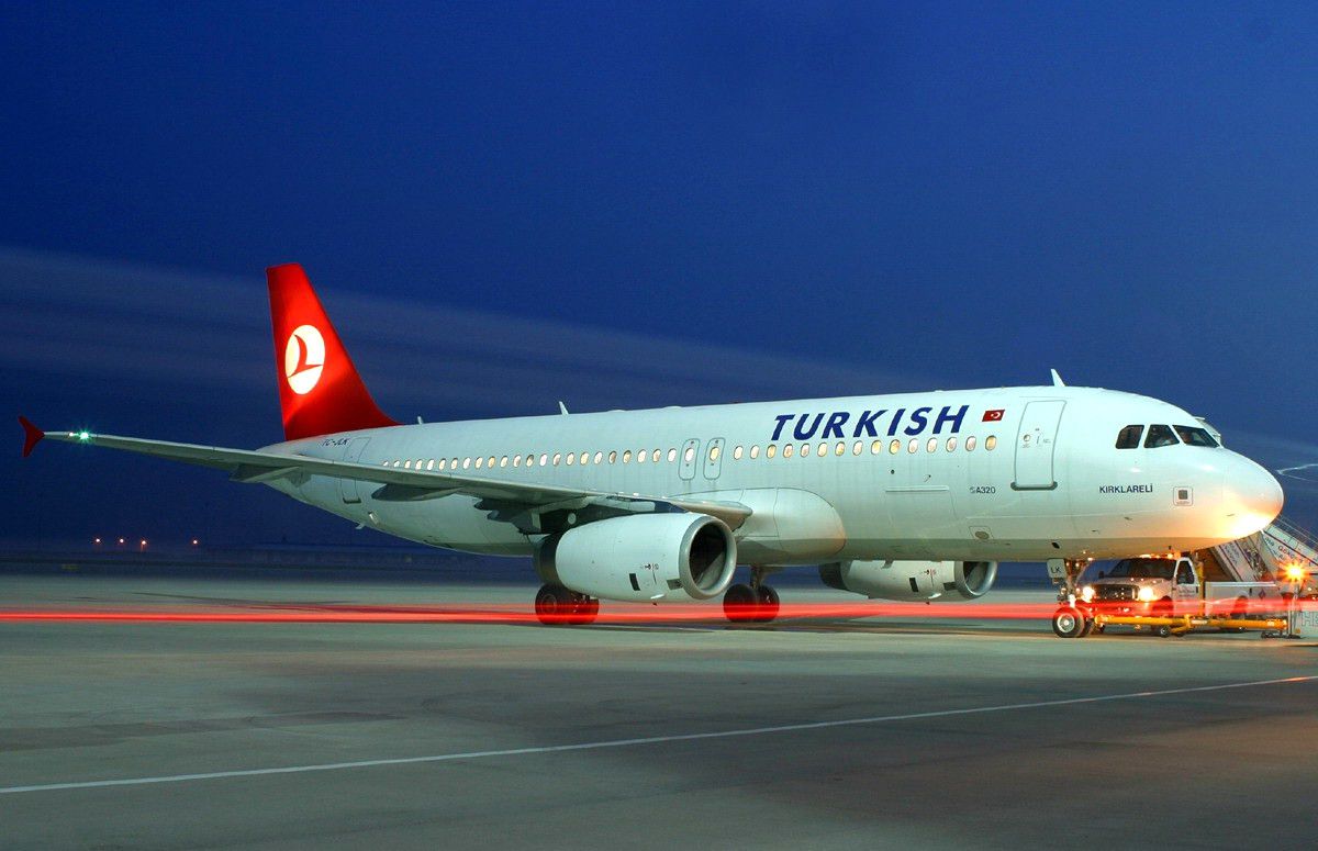 THY Uçağı ABD'ye Zorunlu İniş Yaptı