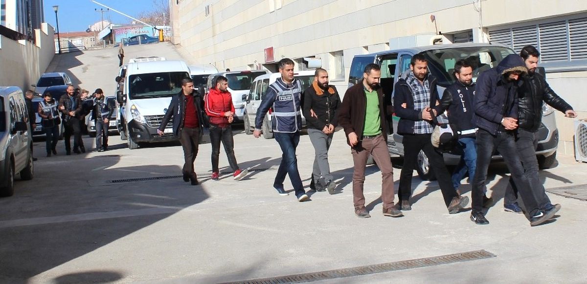 Elazığ'daki Tkp/ml-Konferans Operasyonunda 12 Şüpheli Adliyeye Sevk Edildi