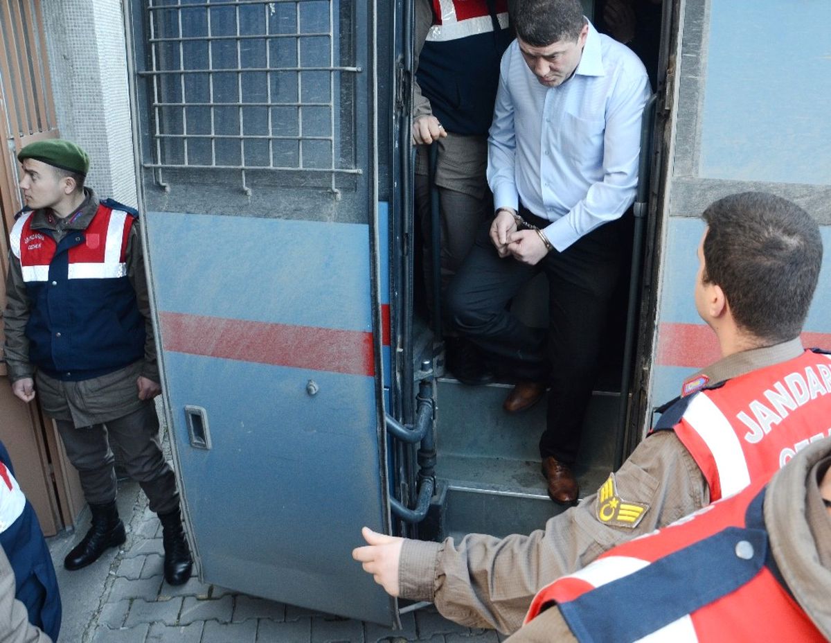 Kavgayı Anlatırken Arkadaşını Öldürdü; 9 Yıl 2 Ay Hapis Cezası Aldı