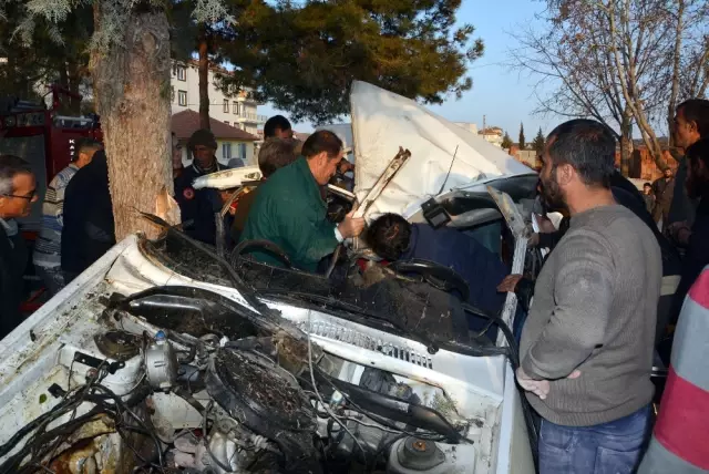 Antalya'da Trafik Kazası: 3 Ölü - Haber