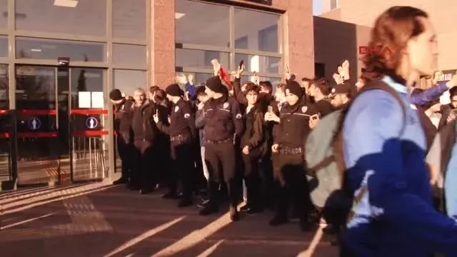 Fenerbahçe'ye Gaziantep'te Protestolu Karşılama