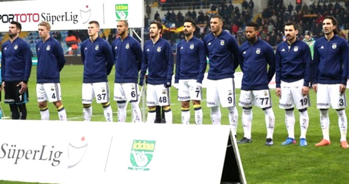 Fenerbahçe Yönetimi, İyi Bonservis Getiren Tüm Futbolcuları Satacak