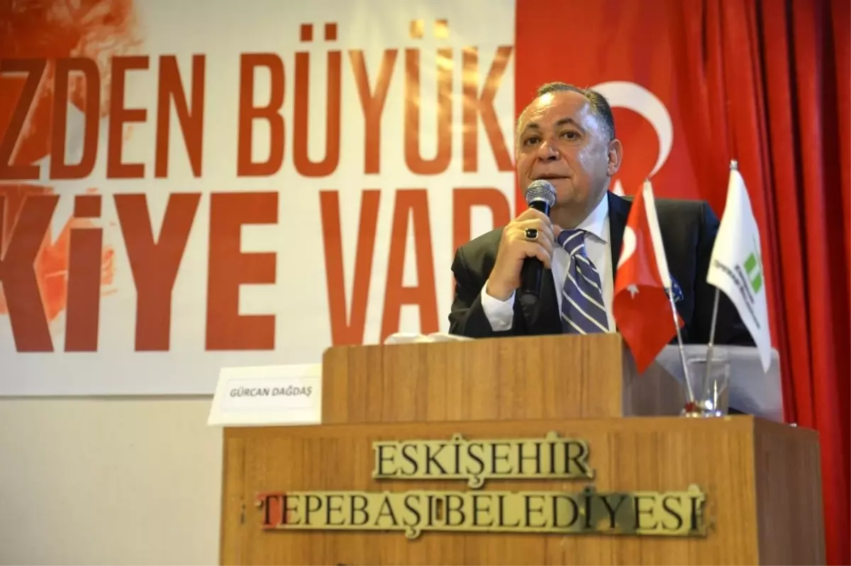 Gürcan Dağdaş'dan Eskişehir'de Söyleşi ve İmza Günü