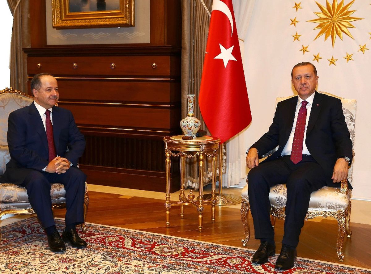 Irak Kürt Bölgesel Yönetimi (Ikby) Başkanı Mesut Barzani, Temaslarda Bulunmak Üzere Beraberindeki...