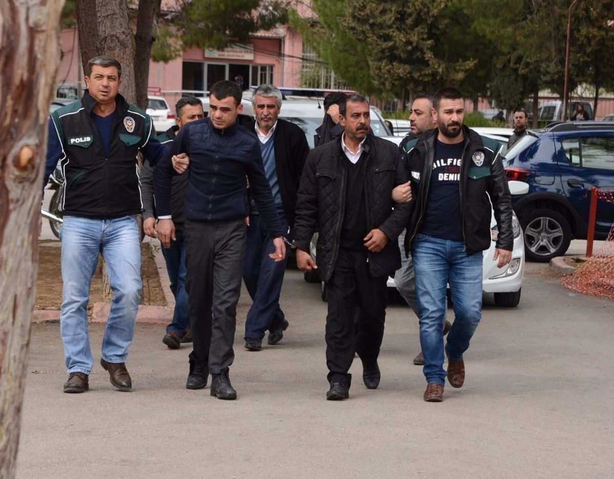 Adana'da Polis Durdurduğu Yolcu Otobüsünde 108 Kilo Eroin Ele Geçirdi