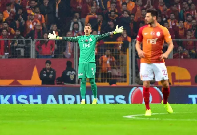 Ilk Yarı Sessiz Bitti Ilk Yarı Sessiz Bitti