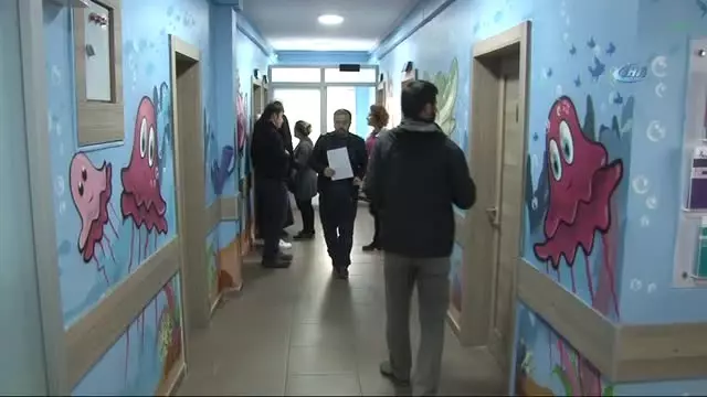 Kanserli Minikler İçin Hastane Duvarlarına Graffiti Yaptılar Kanserli Minikler İçin Hastane Duvarlarına Graffiti Yaptılar