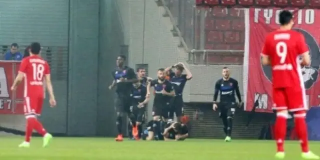 Olympiakos 36 Sene Sonra İlk Kez!