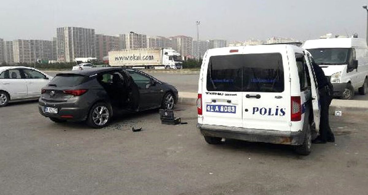 Altınları Hırsızlardan Kurtarmak İsteyen Adam, Canından Oluyordu