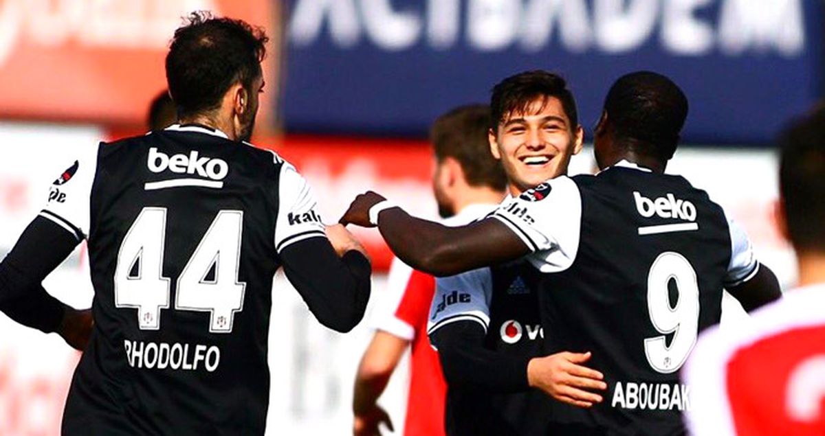 Beşiktaş Hazırlık Maçında Sancaktepe Belediyespor'u 4-1 Yendi