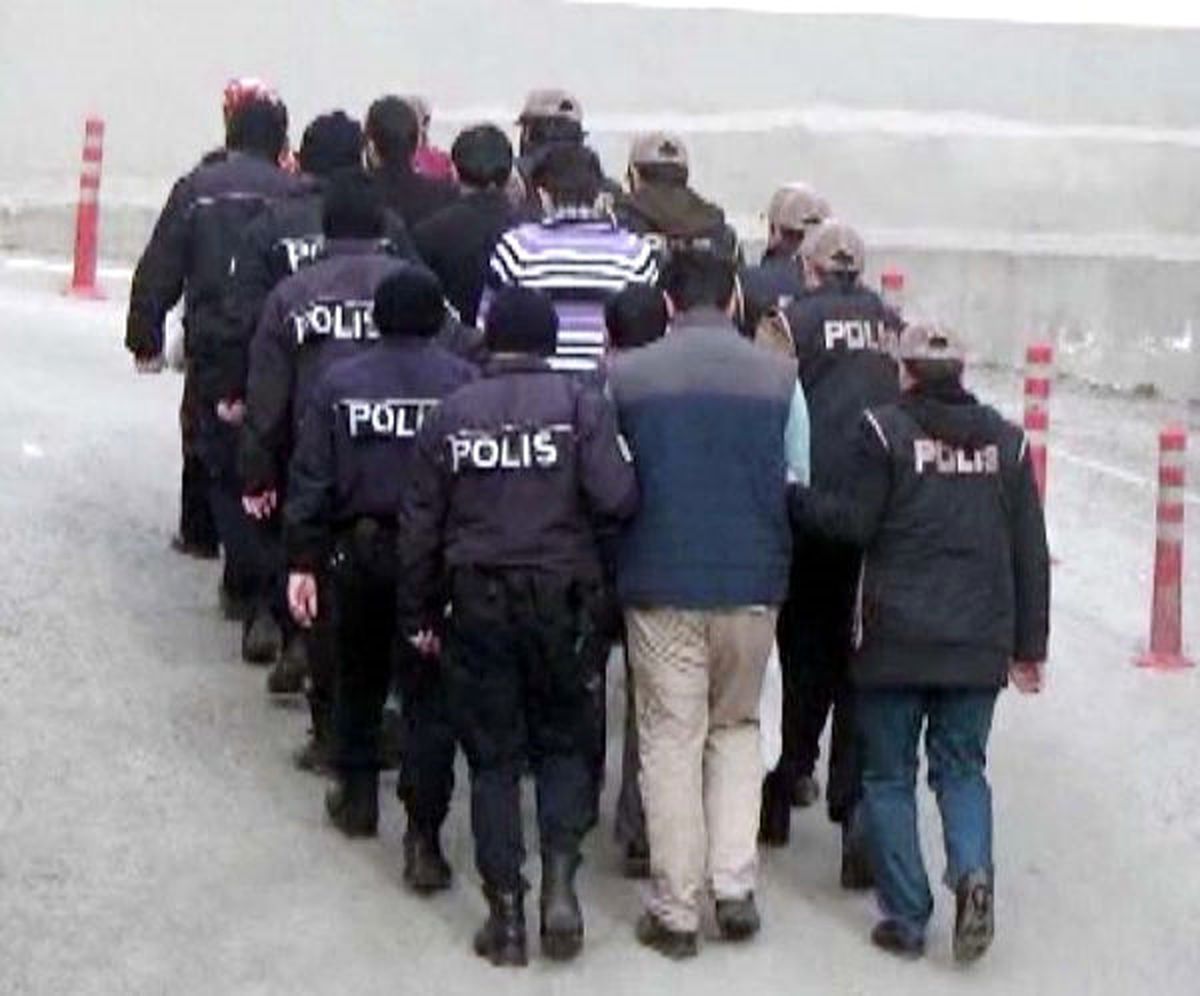 Gaziantep'te Eylem Hazırlığındaki 3 Canlı Bomba Yakalandı