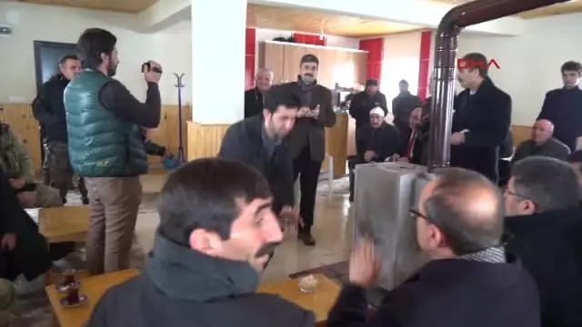 Muş Valisi Yavuz Köylerde Muş Valisi Yavuz Köylerde