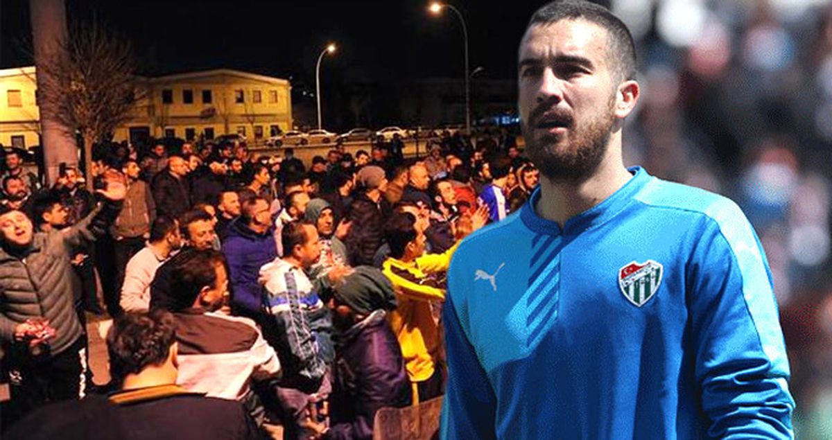 Taraftarların Saldırısına Uğrayan Harun Tekin'in Gözünün Altındaki Morluk Dikkat Çekti