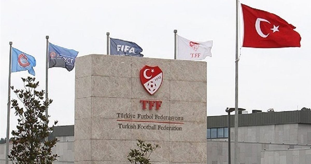TFF, UEFA'nın Ligden 3 Takımın Düşürülmesini İstediği Haberlerini Yalanladı
