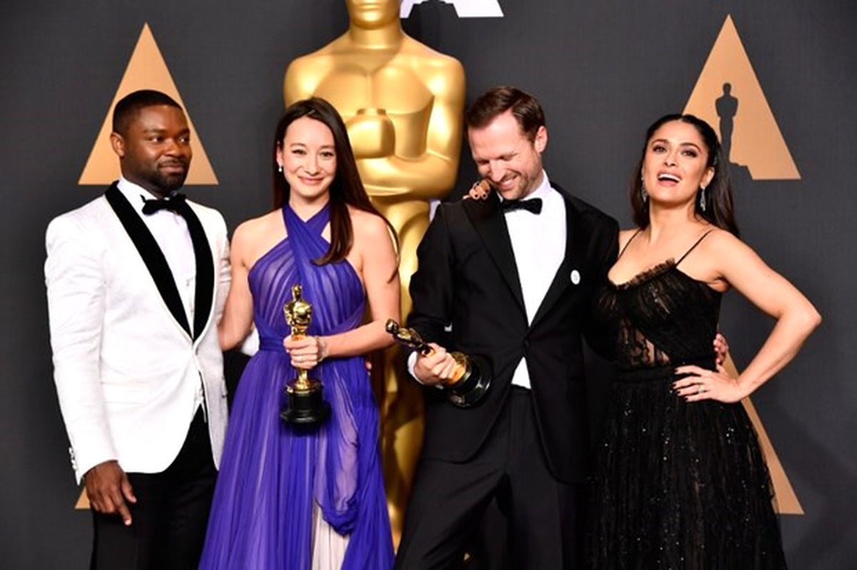 Türkiye'de Eğitim Alan Beyaz Baretliler'in Hikayesi Oscar Aldı