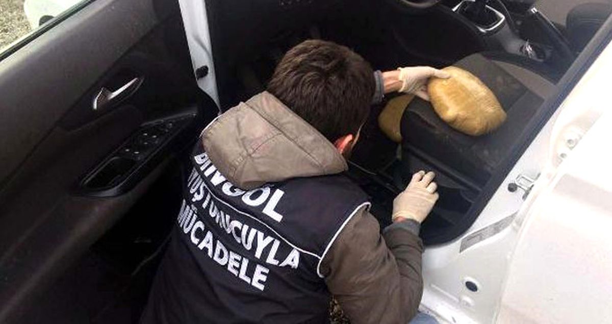 Bingöl'de Astsubay, 2 Kilo Esrar ile Yakalandı