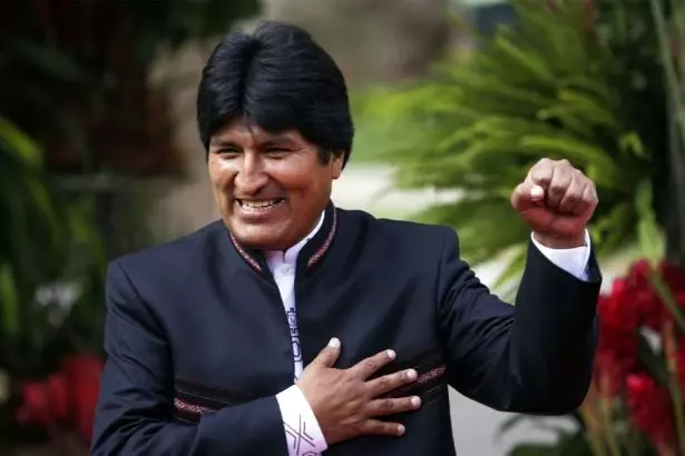 Bolivya Devlet Başkanı Morales Tedavi İçin Küba'da