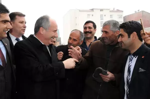 CHP Heyeti Van'da Referandumu Değerlendirdi CHP Heyeti Van'da Referandumu Değerlendirdi