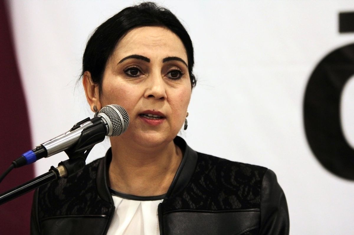 Yüksekdağ'ın Yargılandığı Davada Hakim HDP'li Vekilleri Salondan Attı