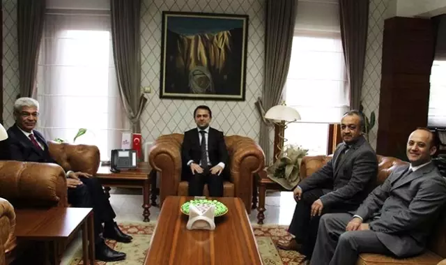 Smmmo Yönetiminden Vali Aktaş'a Ziyaret Smmmo Yönetiminden Vali Aktaş'a Ziyaret