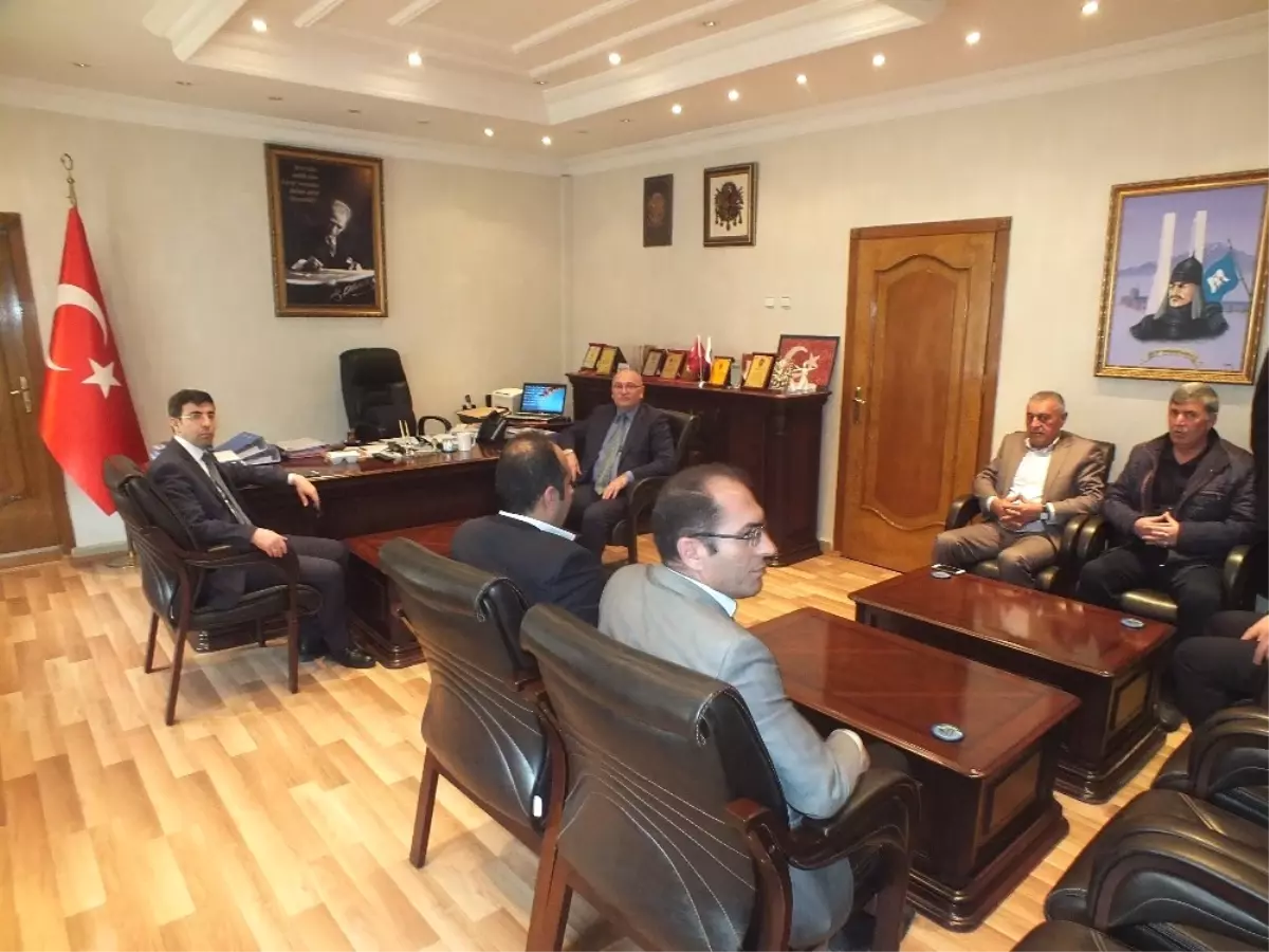 Ak Partili Çakar Malazgirt'te