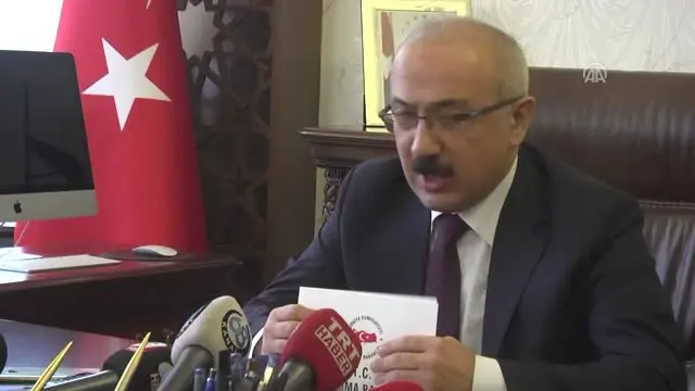 Almanya Demokrasiden Yana Mıdır, Terörden Yana Mıdır' Almanya Demokrasiden Yana Mıdır, Terörden Yana Mıdır'