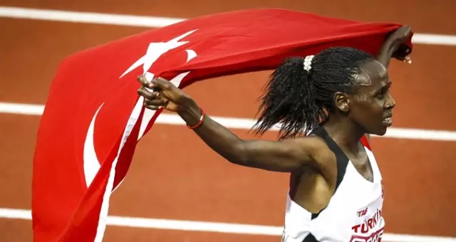 Avrupa Salon Şampiyonası'nda Yasemin Can 3000 Metrede Rekor Kırdı